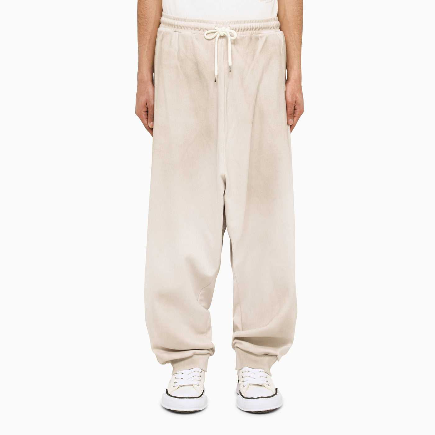 Maison Mihara Yasuhiro, Maison Mihara Yasuhiro out of white jogging pants